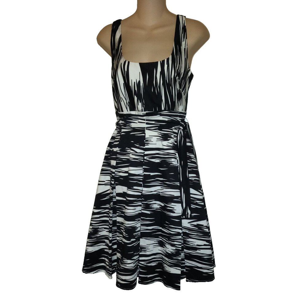 Black & White Dress CALVIN KLEIN Women Size 10 SLEEVELESS Zebra Quiet Luxury - Picture 1 of 16